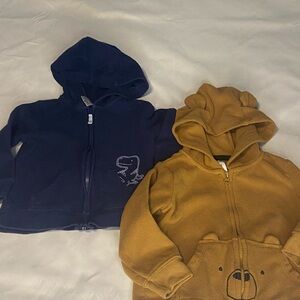 Toddlers Hoodie Jacket Set of (2) 1 Blue 1 Brown. Both Size 18 Months Pre-owned